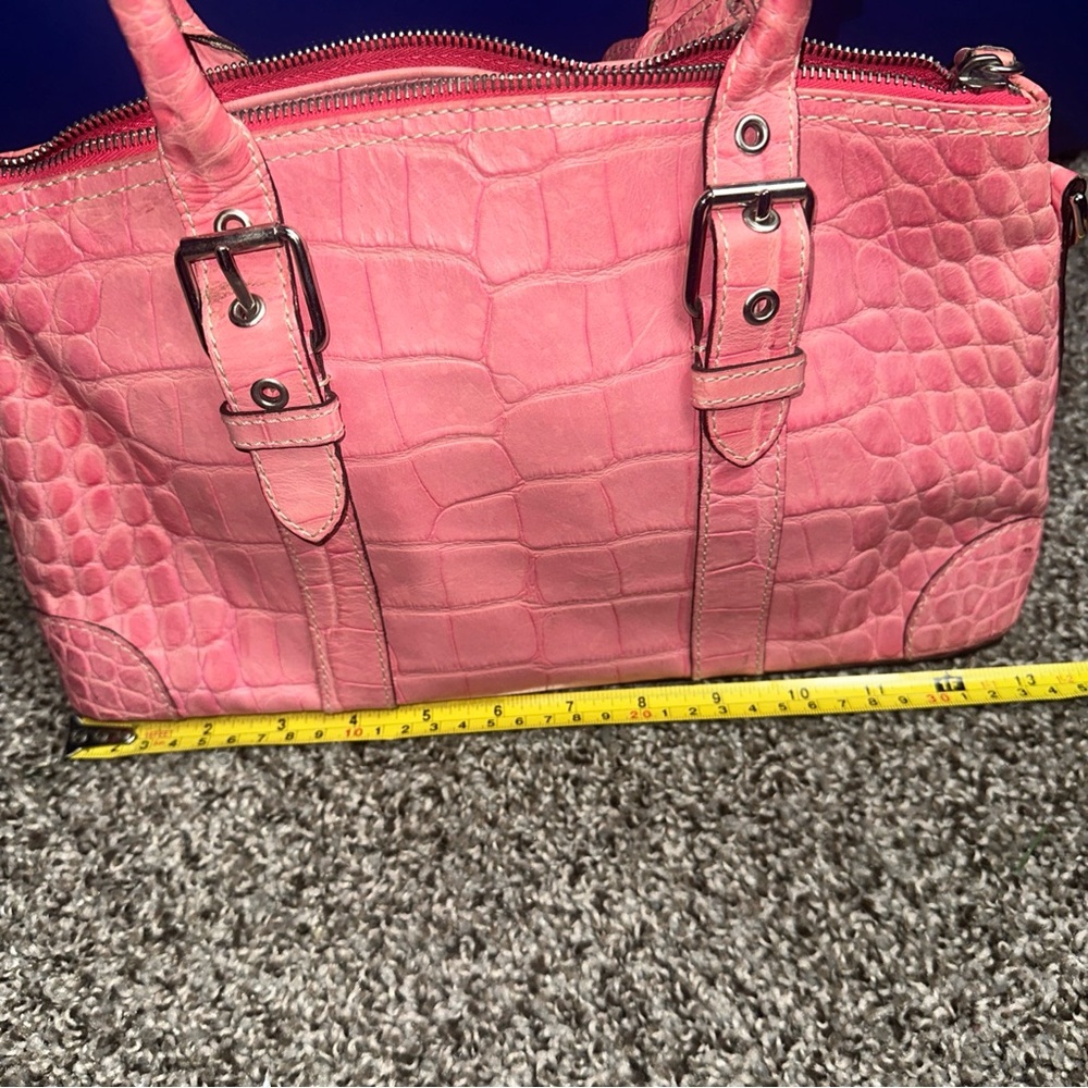 Dooney & Bourke Pink Crocodile-Embossed Shoulder Bag Y2K - Picture 11 of 12